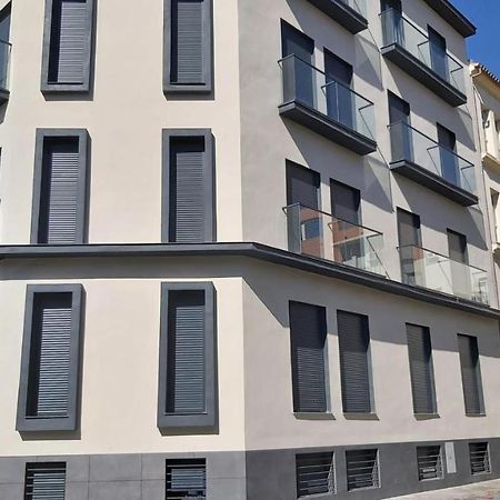 Апартаменты Del Parque Flats Urban Adults Luxury Малага Экстерьер фото