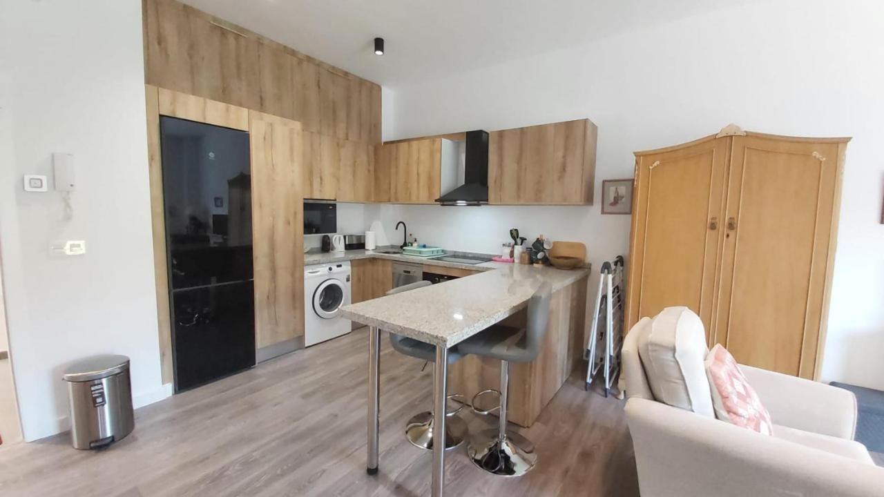 Апартаменты Del Parque Flats Urban Adults Luxury Малага Экстерьер фото