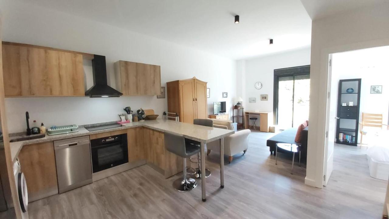 Апартаменты Del Parque Flats Urban Adults Luxury Малага Экстерьер фото