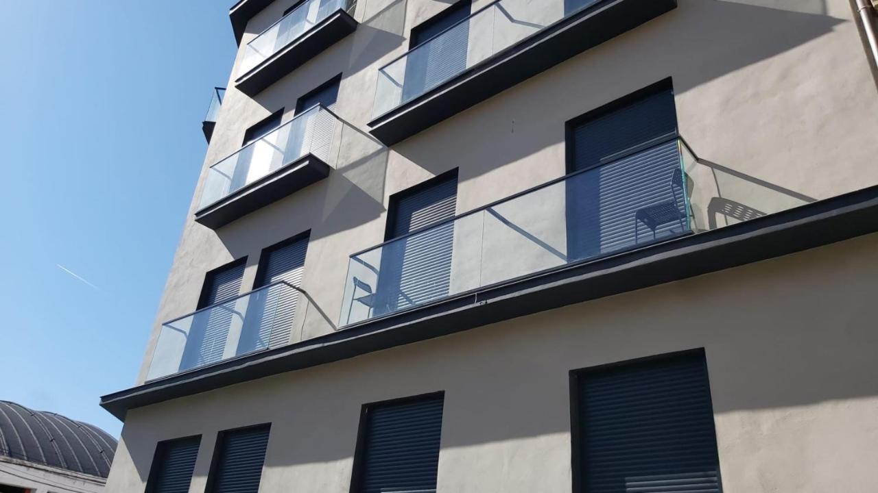 Апартаменты Del Parque Flats Urban Adults Luxury Малага Экстерьер фото